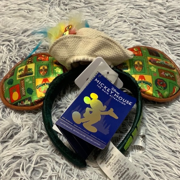 Disney Accessories - Mickey Mouse ears tiki room